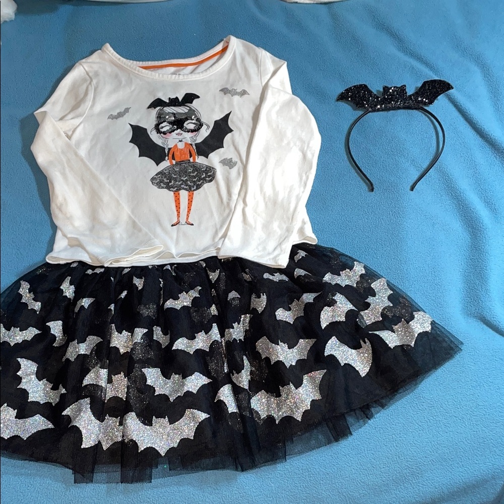 “Spooky Night” girls’ size 5/6 top, skirt & headband (Halloween theme)